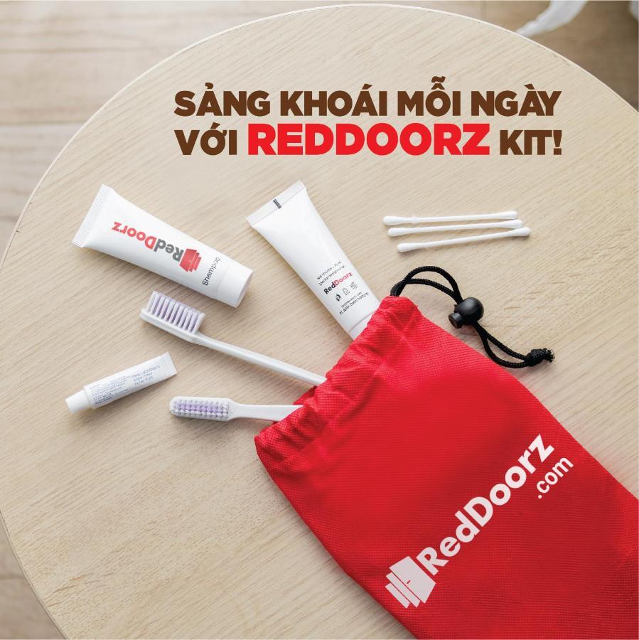 Reddoorz Near Tan Huong Market 2 Ho Chi Minh-byen Eksteriør bilde