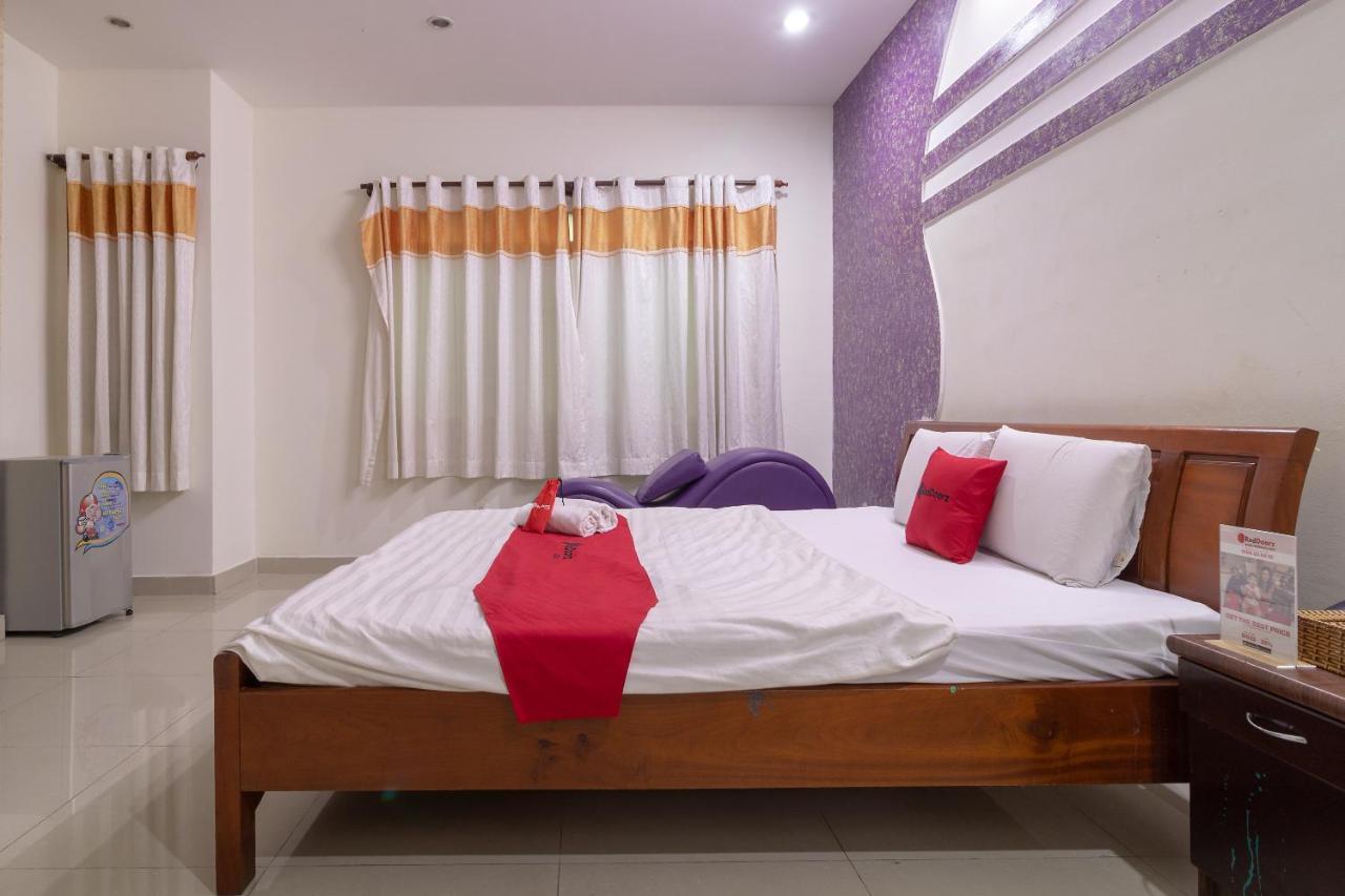 Reddoorz Near Tan Huong Market 2 Ho Chi Minh-byen Eksteriør bilde